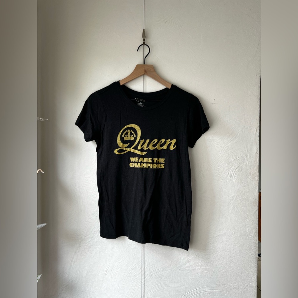 Soft Queen Band Shirt